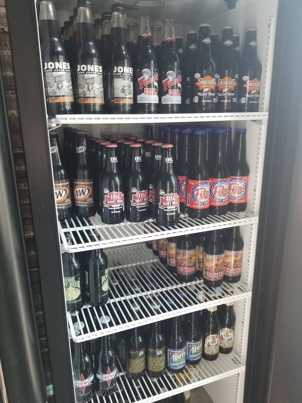 Red Top Gourmet Hotdogs | restaurant | 1127 Logan St, Louisville, KY 40204, USA | 5026402032 OR +1 502-640-2032