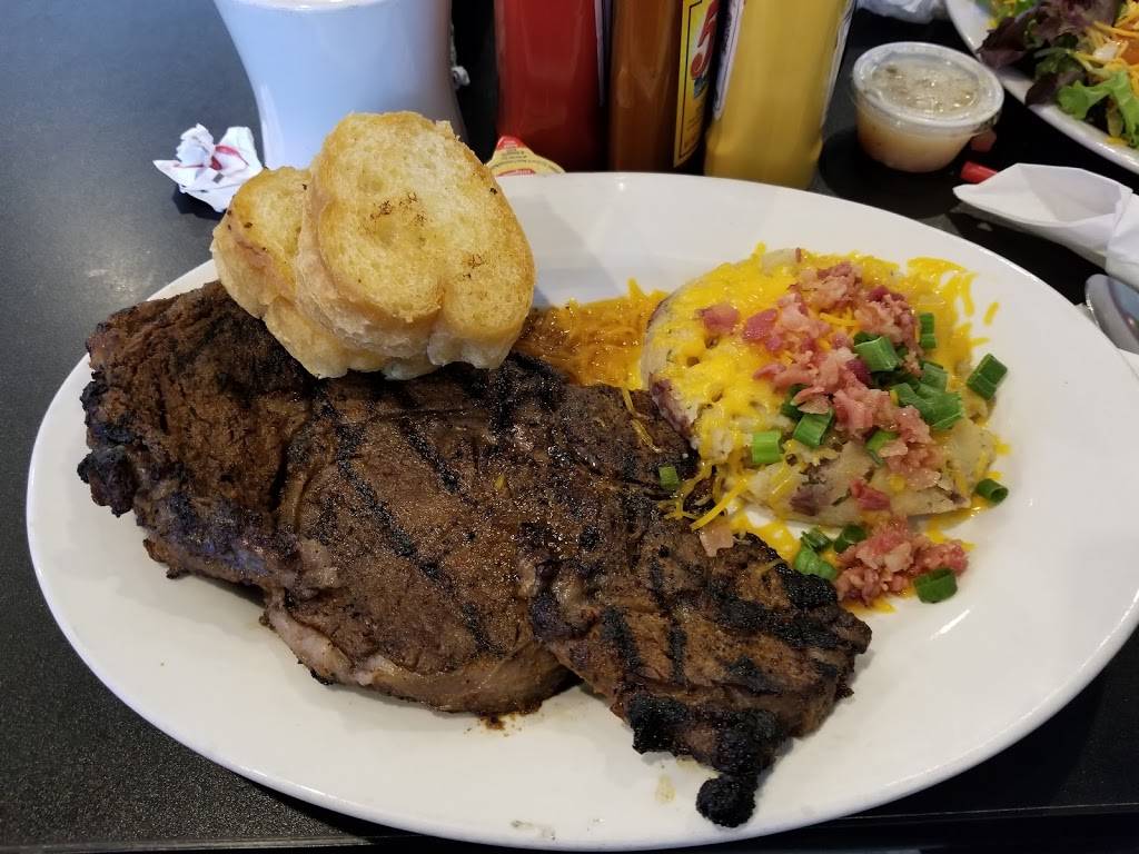 Smileys Grill New Orleans | restaurant | 3716 Downman Rd, New Orleans, LA 70126, USA | 5042487270 OR +1 504-248-7270