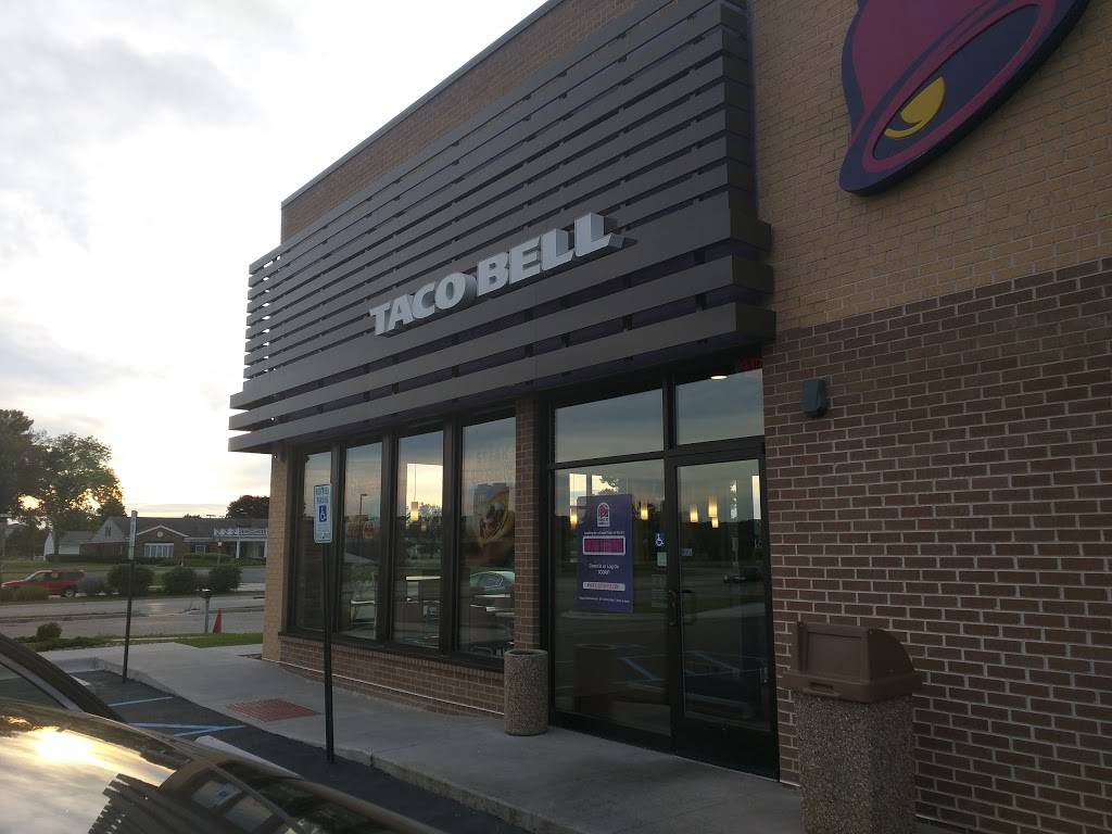Taco Bell | meal takeaway | W. 249 N. 6498, WI-164, Sussex, WI 53089, USA | 2628200281 OR +1 262-820-0281