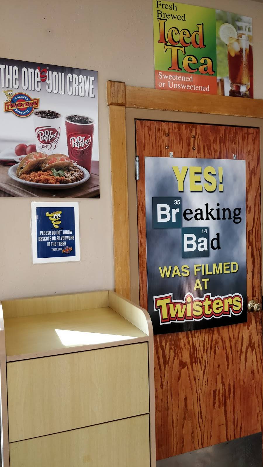 Twisters Burgers and Burritos | restaurant | 2435 Southern Blvd SE, Rio Rancho, NM 87124, USA | 5058924121 OR +1 505-892-4121