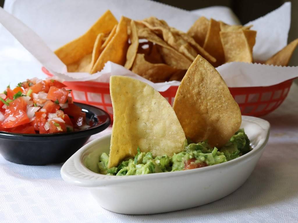 Marias Restaurant | restaurant | 27080 Old 41 Rd, Bonita Springs, FL 34135, USA | 2394951868 OR +1 239-495-1868