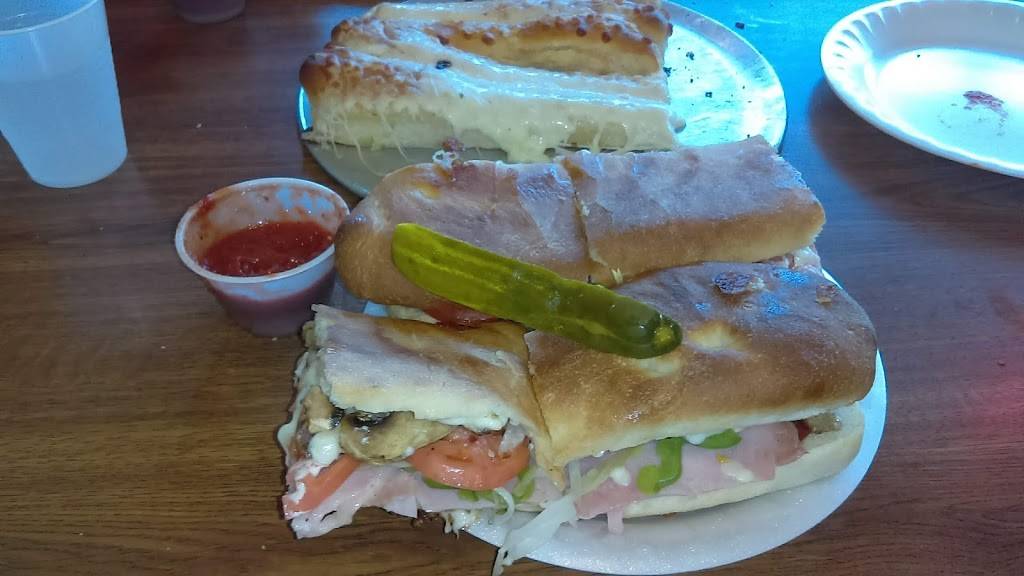 Mancinos Pizza & Grinders | restaurant | 12465 James St # 50, Holland, MI 49424, USA | 6167860600 OR +1 616-786-0600