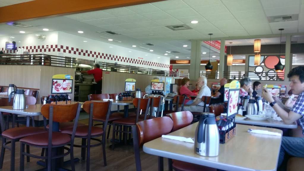 IHOP | bakery | 30492 Avenida De Las Banderas, Rancho Santa Margarita, CA 92688, USA | 9498584021 OR +1 949-858-4021