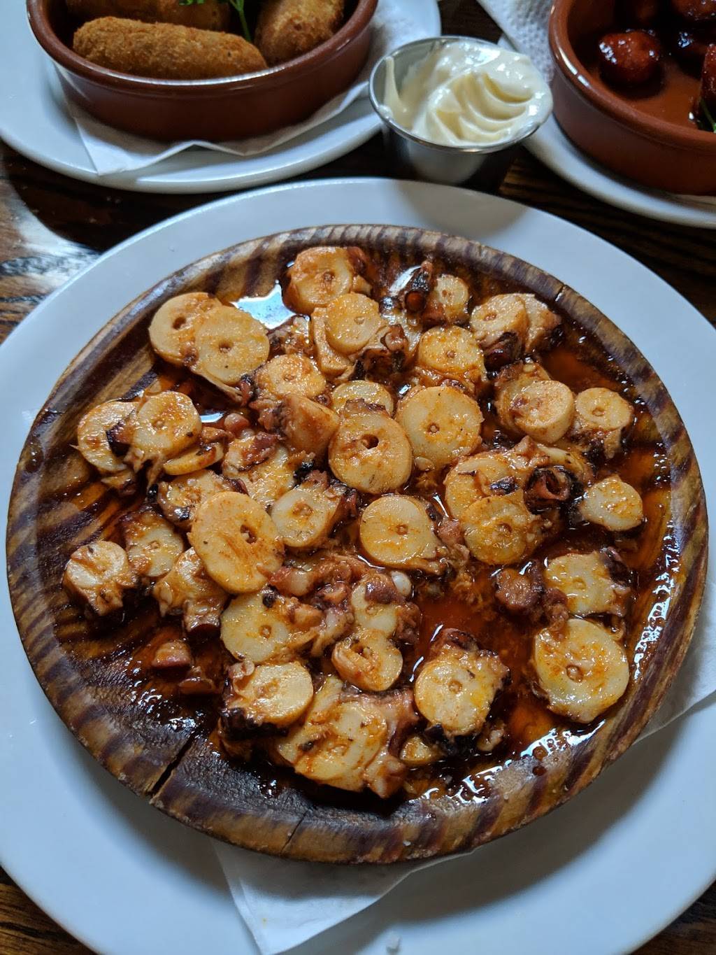 Costa Brava | restaurant | 1653 Garnet Ave, San Diego, CA 92109, USA | 8582731218 OR +1 858-273-1218