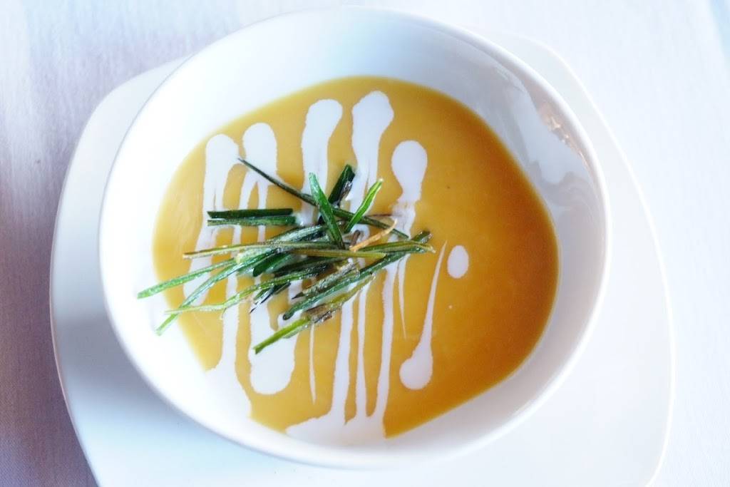 la Grange de lile | restaurant | 517 Chemin du Carrefour, Saint-Pierre-de-lÎle-dOrléans, QC G0A 4E0, Canada | 4188289926 OR +1 418-828-9926