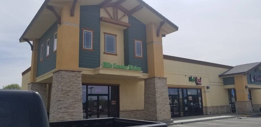 Hills Country Kitchen | restaurant | 32357 Yucaipa Blvd Bld 1 & 2, Yucaipa, CA 92399, USA | 9097907960 OR +1 909-790-7960