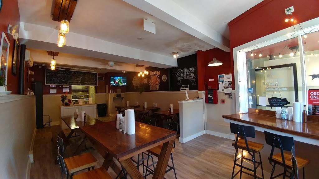 Binge BBQ | restaurant | 12 Broadway, Newport, RI 02840, USA | 4016193799 OR +1 401-619-3799