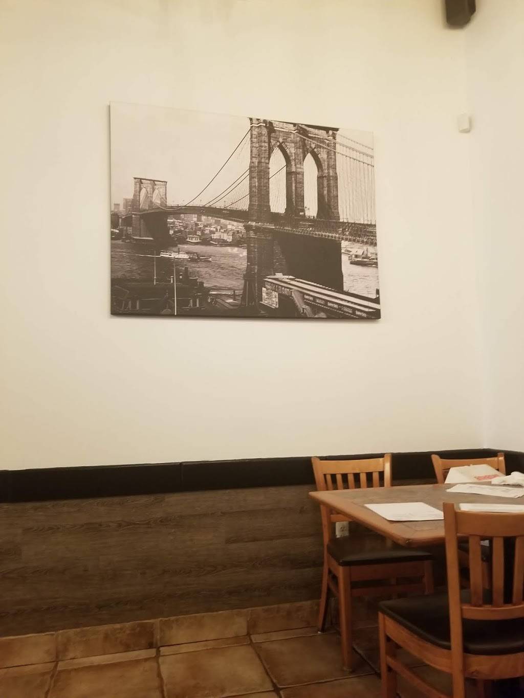 Di Baris Main St. Pizza | restaurant | 259 Main St, Matawan, NJ 07747, USA | 7325669991 OR +1 732-566-9991