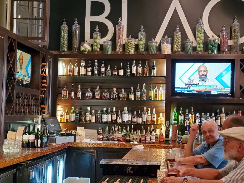 Blackbird Gastropub | restaurant | 575 S University Blvd, Norman, OK 73069, USA | 4059285555 OR +1 405-928-5555