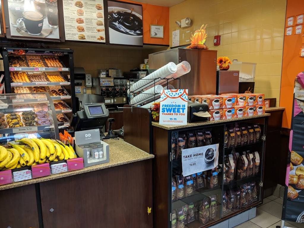 Dunkin | bakery | 388 E Squantum St, North Quincy, MA 02171, USA | 6173286927 OR +1 617-328-6927