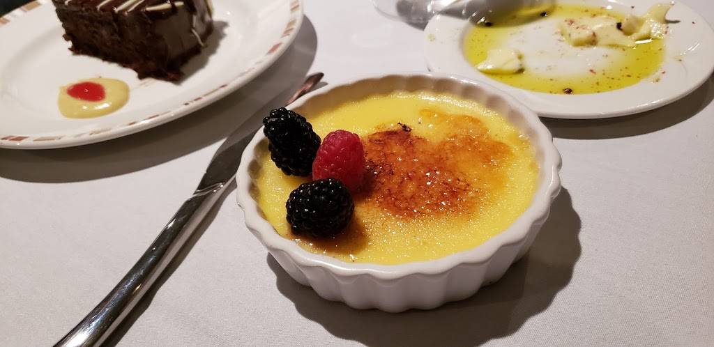 Coast and Main Seafood and Chophouse | restaurant | 705 Mall Cir Dr, Monroeville, PA 15146, USA | 4123806022 OR +1 412-380-6022