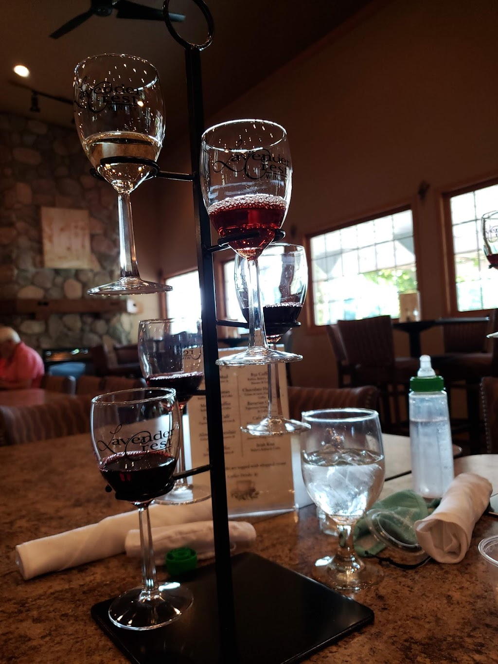 Lavender Crest Winery | restaurant | 5401 US-6, Colona, IL 61241, USA | 3099492565 OR +1 309-949-2565