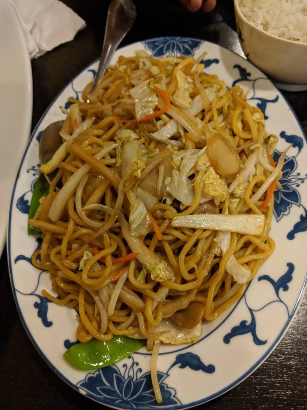 Red Tea House | restaurant | 1717 Cochran Rd, Pittsburgh, PA 15220, USA | 4125616336 OR +1 412-561-6336