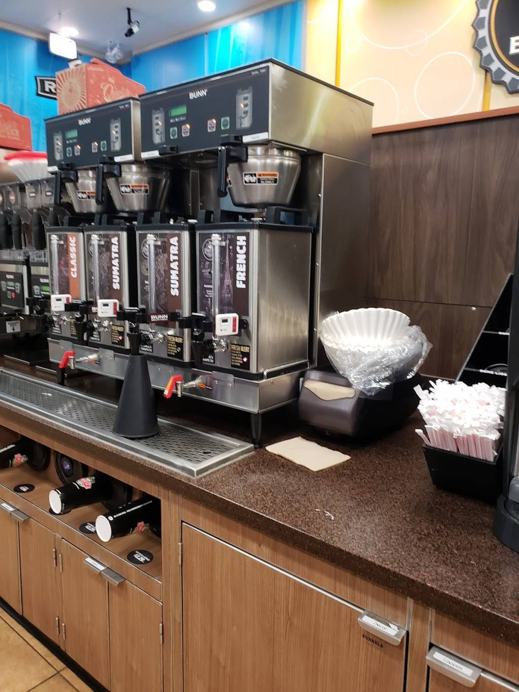 Sheetz #305 | cafe | 2721 S Queen St, York, PA 17403, USA | 7177416984 OR +1 717-741-6984