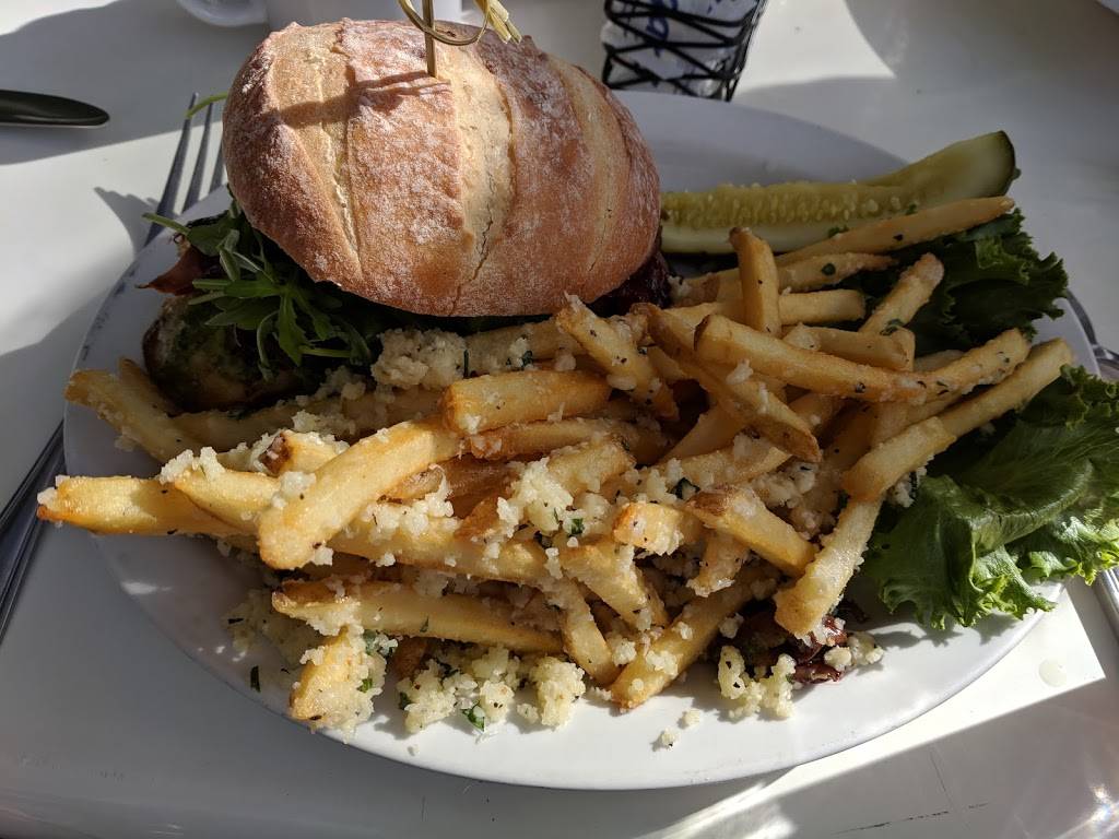 Leftys Grill | restaurant | 101 Broad St, Nevada City, CA 95959, USA | 5302655838 OR +1 530-265-5838