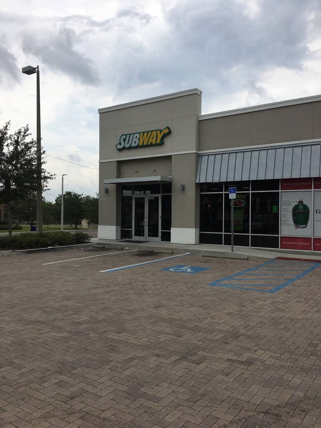 Subway Restaurants | restaurant | 1951 Adamo Dr, Tampa, FL 33605, USA | 8132411403 OR +1 813-241-1403