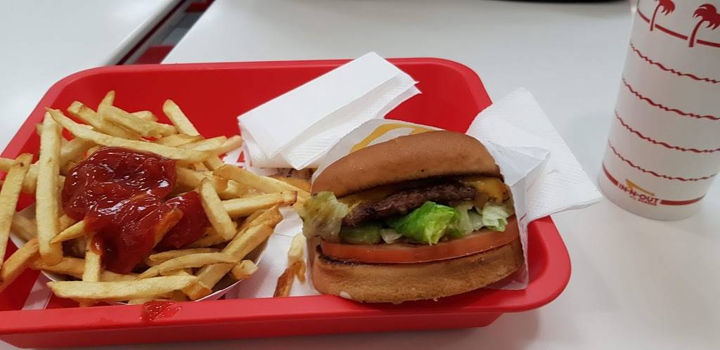 In-N-Out Burger | restaurant | 4310 E Ontario Mills Pkwy., Ontario, CA 91764, USA | 8007861000 OR +1 800-786-1000