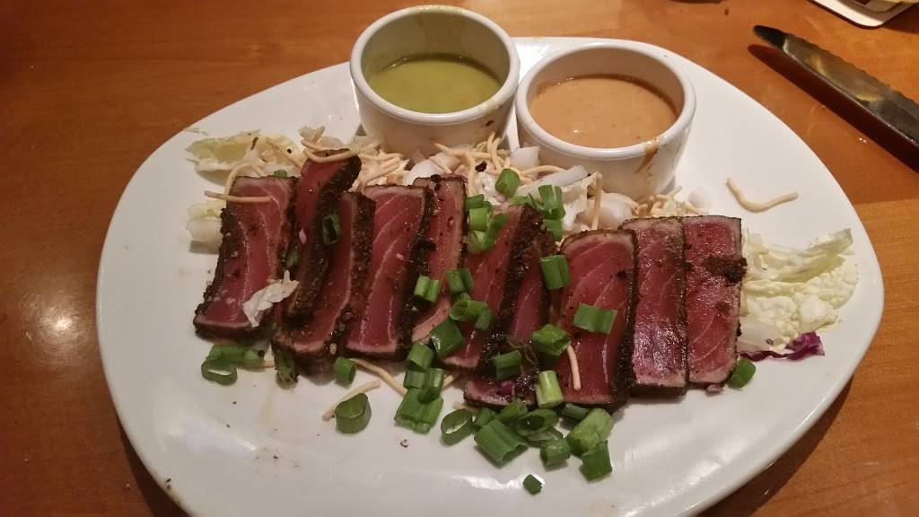 Outback Steakhouse | restaurant | 1700 W New Haven Ave, Melbourne, FL 32904, USA | 3213731196 OR +1 321-373-1196