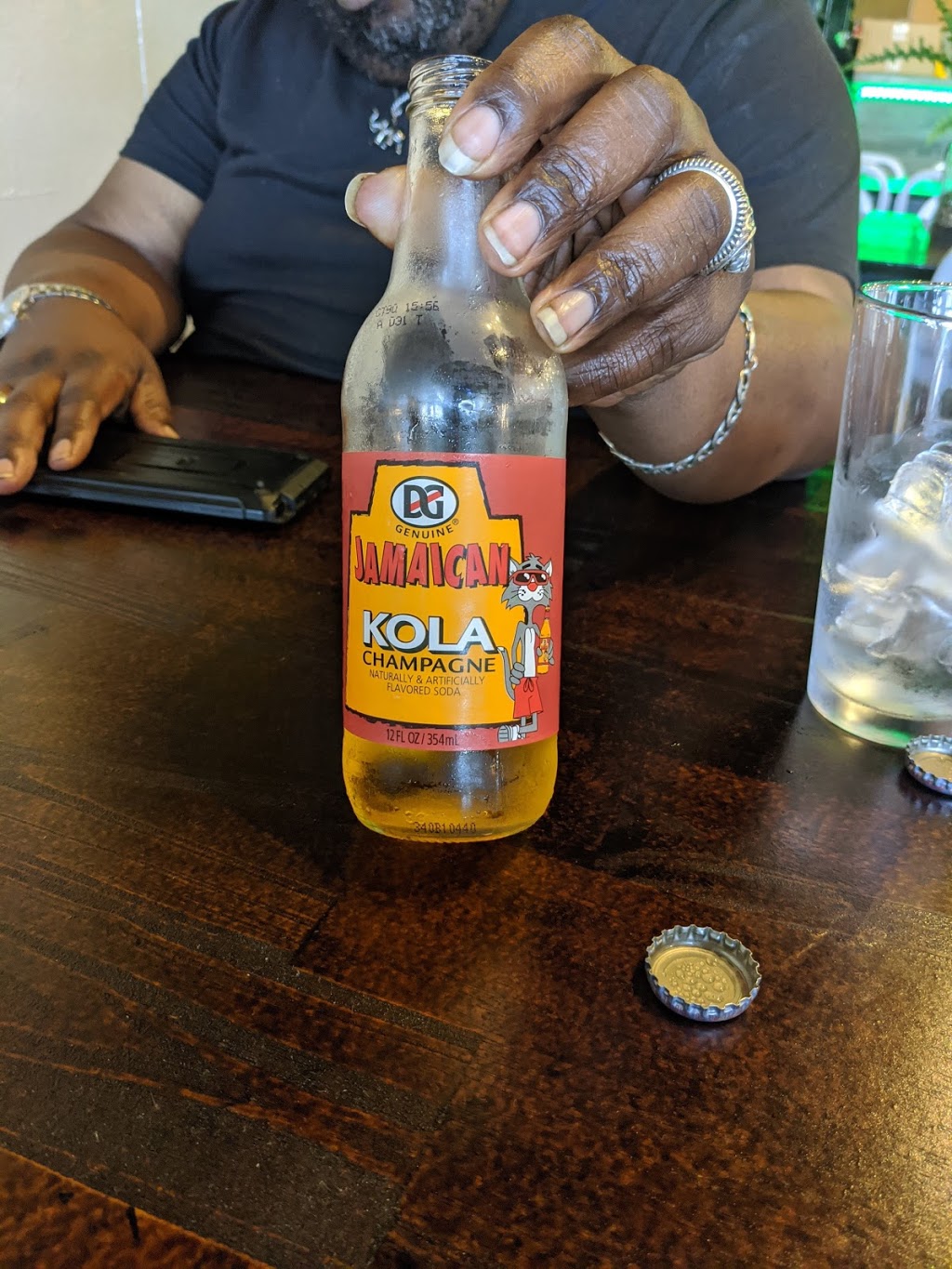 Reggae Flava | restaurant | 2322 4th St, Tuscaloosa, AL 35401, USA | 2058606331 OR +1 205-860-6331