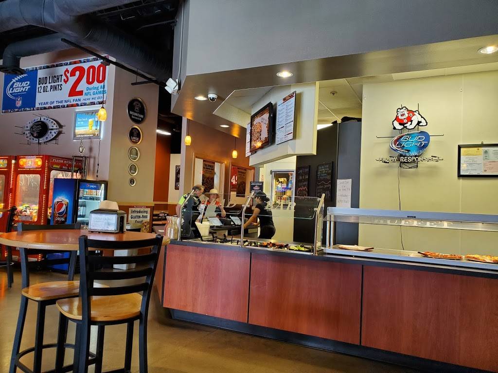 Mountain Mikes Pizza | meal delivery | 2180 W Cleveland Ave, Madera, CA 93637, USA | 5596649990 OR +1 559-664-9990