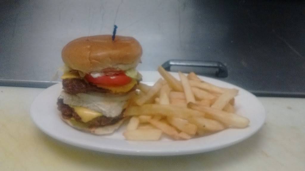 Country Diner | restaurant | 7906 Yochum Rd, Sardinia, OH 45171, USA | 9374463377 OR +1 937-446-3377