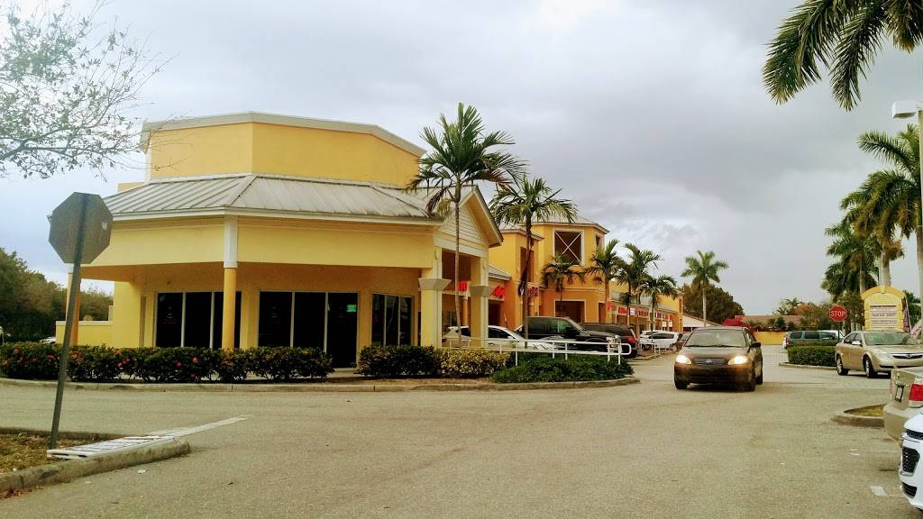 El Rinconcito Latino | restaurant | 17630 Lindgren Rd #6412, Miami, FL 33177, USA | 3052560089 OR +1 305-256-0089