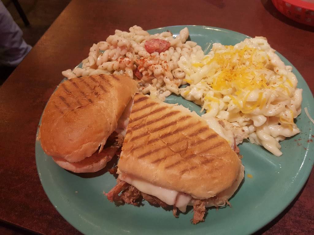 Limp Lizard Lounge Bar & Grill | restaurant | 4628 Onondaga Blvd, Syracuse, NY 13219, USA | 3154727897 OR +1 315-472-7897