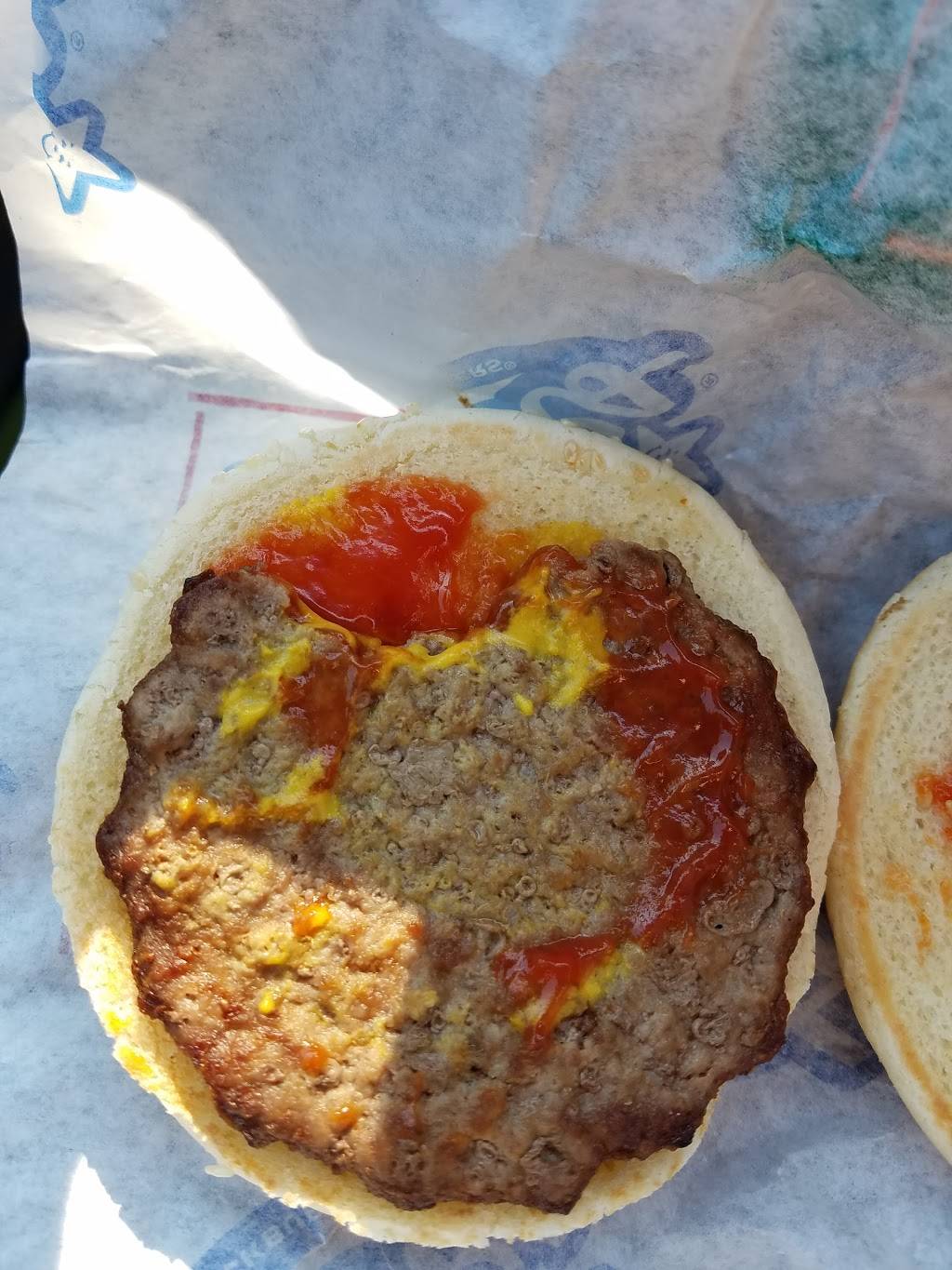 Hardees Red Burrito | restaurant | 501 Church Hill Rd, Centreville, MD 21617, USA | 4107583126 OR +1 410-758-3126