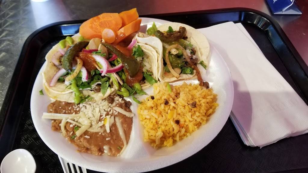 Bandido Taqueria Mexicana | restaurant | 423 University Boulevard, Louisville, KY 40217, USA | 5029967788 OR +1 502-996-7788