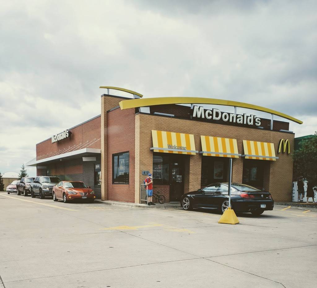 McDonalds | cafe | 412 Heritage Blvd NE, Isanti, MN 55040, USA | 7634447916 OR +1 763-444-7916