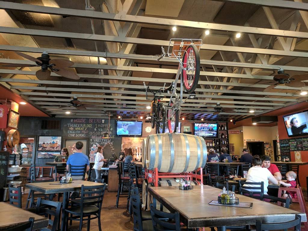 Wichita Brewing Co. & Pizzeria | restaurant | 8815 W 13th St N, Wichita, KS 67212, USA | 3164402885 OR +1 316-440-2885