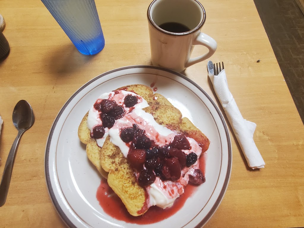 Curleys Que Diner | restaurant | 207 W Main St, Newcastle, WY 82701, USA | 3077462905 OR +1 307-746-2905