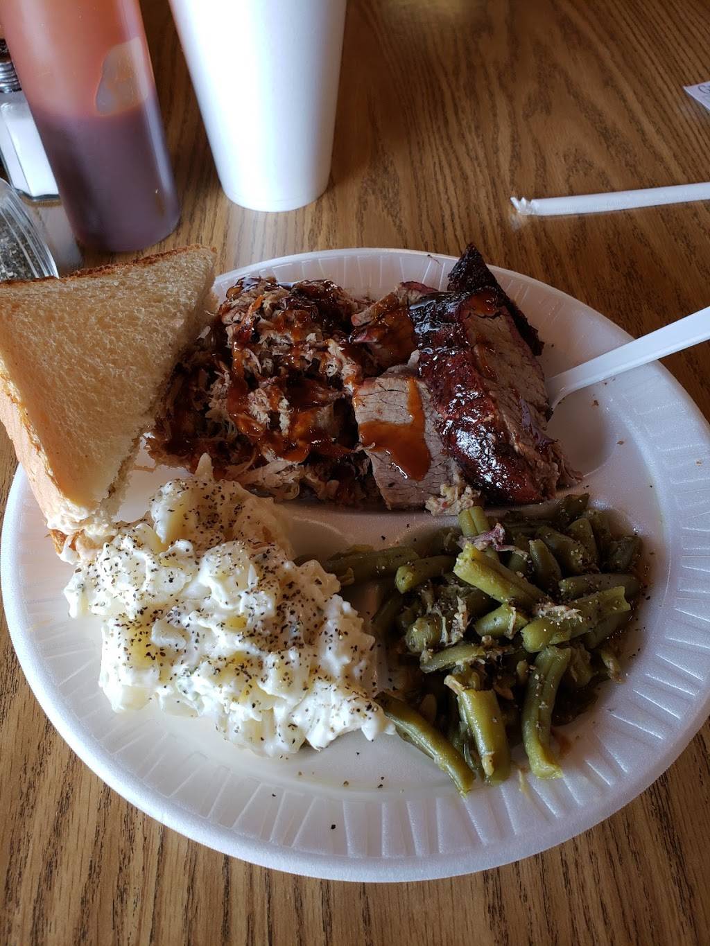 Cowboys Barbecue | restaurant | 4101 Harrison St, Batesville, AR 72501, USA | 8706988500 OR +1 870-698-8500