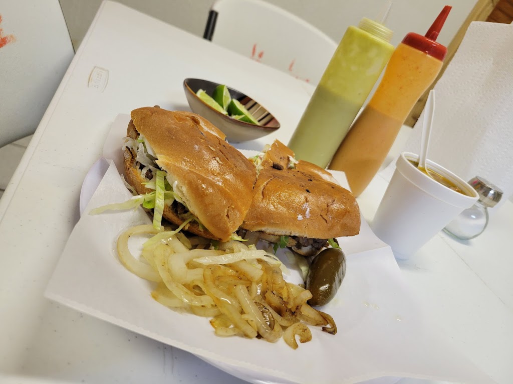 Cuates Taqueria | restaurant | 2215 W Mile 5 Rd lot 16, Mission, TX 78573, USA | 9567667320 OR +1 956-766-7320