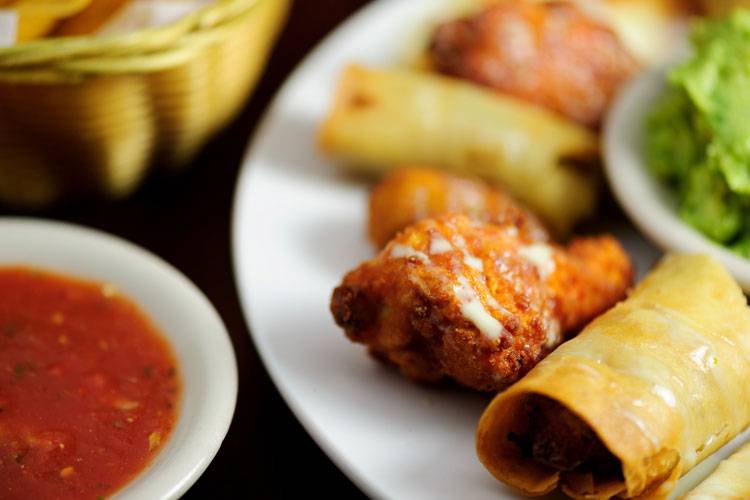 El Jimador | restaurant | 171 Daniel Webster Hwy, Belmont, NH 03220, USA | 6035278122 OR +1 603-527-8122