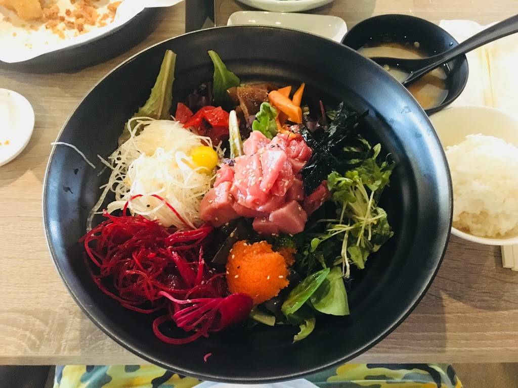 HARU sushi | restaurant | 20165 N 67th Ave #125, Glendale, AZ 85308, USA | 6232172720 OR +1 623-217-2720