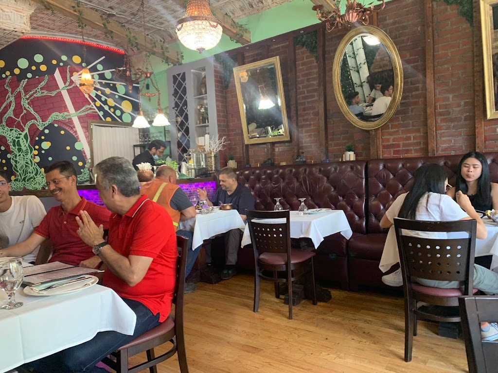 Mint Heights | restaurant | 46 Henry St, Brooklyn, NY 11201, USA | 3479160325 OR +1 347-916-0325