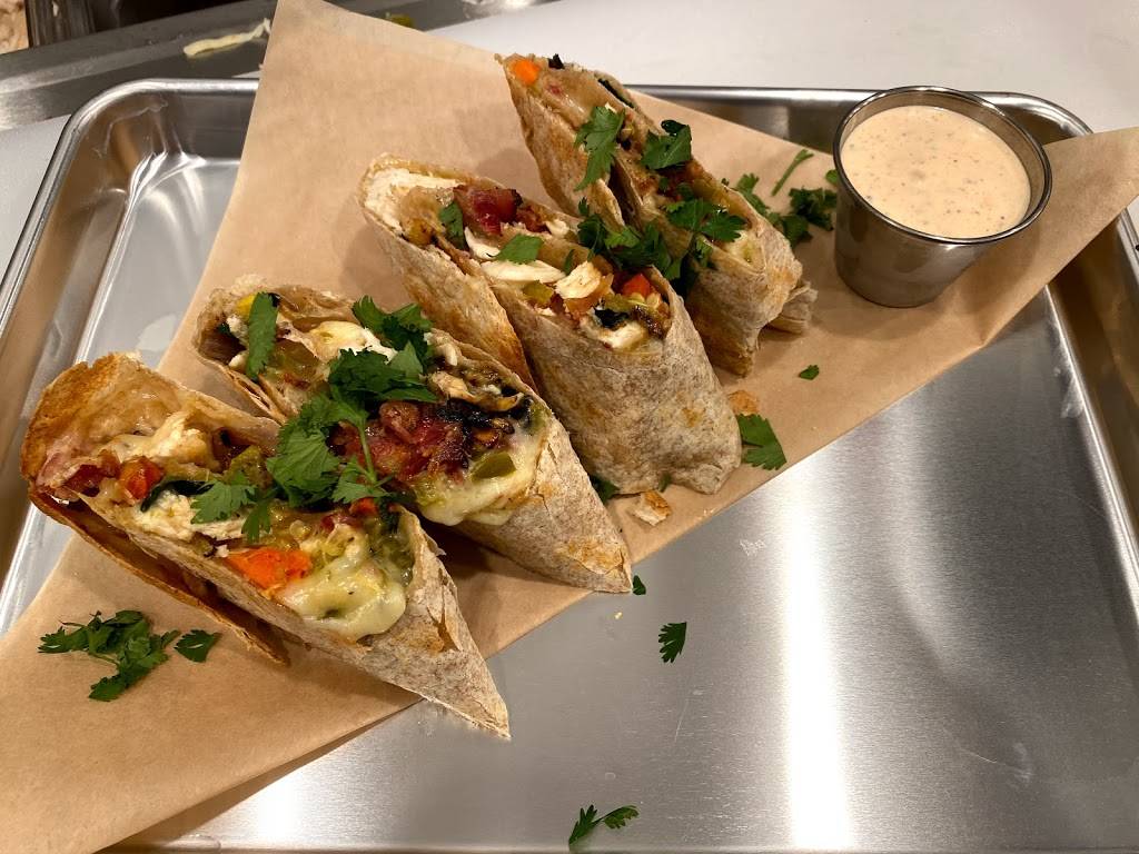 The Golf Bar | restaurant | 5583 Clairemont Mesa Blvd, San Diego, CA 92117, USA | 8585985101 OR +1 858-598-5101