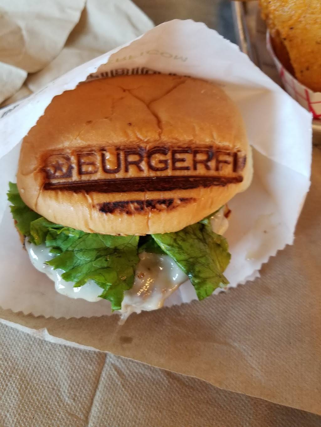 BurgerFi | restaurant | 1500 Gateway Blvd, Boynton Beach, FL 33426, USA | 5618106718 OR +1 561-810-6718