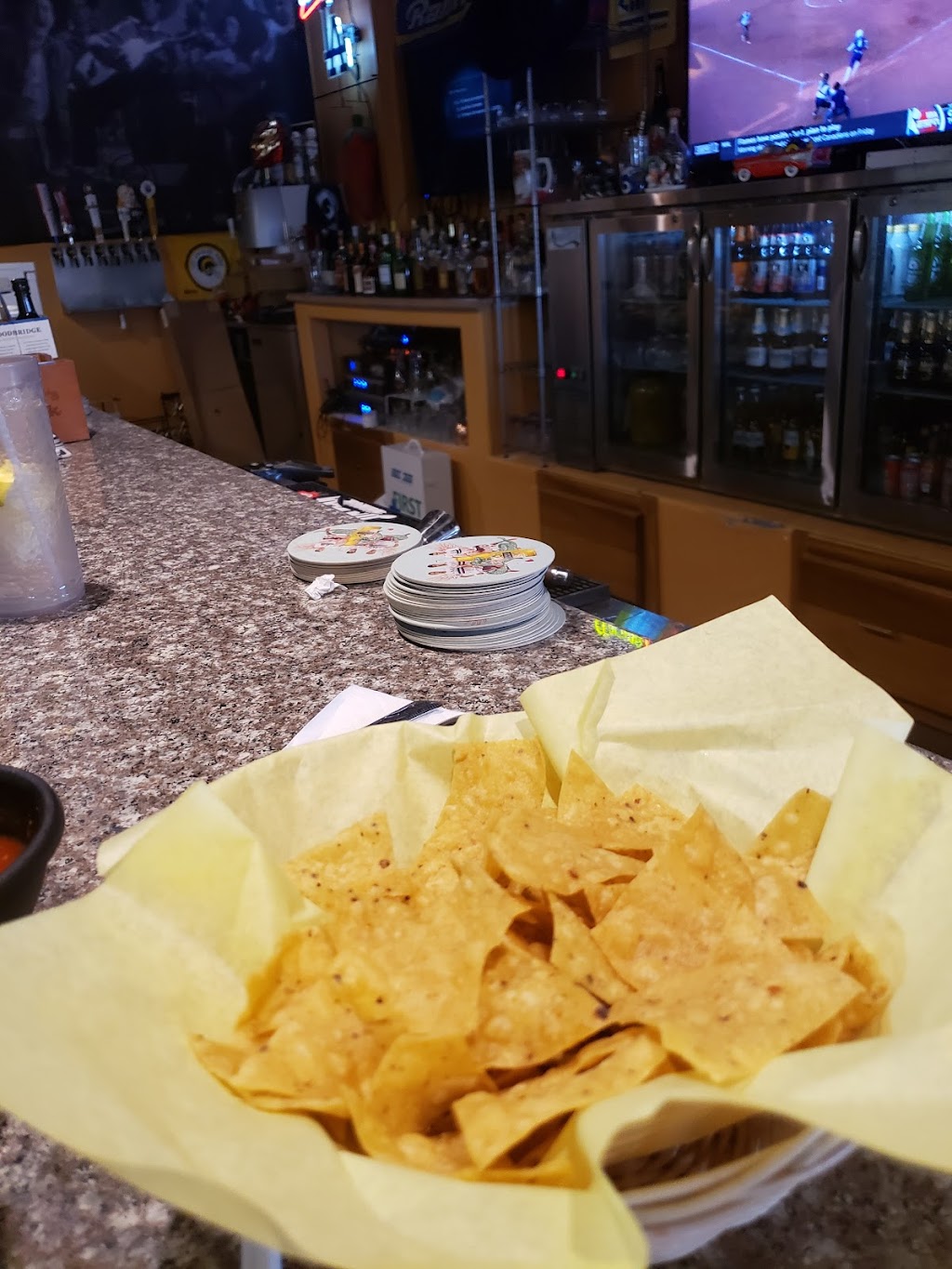 La Fonda Bar & Grill | restaurant | 1950 S 4th St #1, El Centro, CA 92243, USA | 7603536450 OR +1 760-353-6450