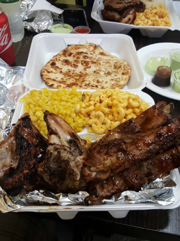 Chicken Lovers | restaurant | 215-9 Northern Blvd, Bayside, NY 11361, USA | 7182258482 OR +1 718-225-8482