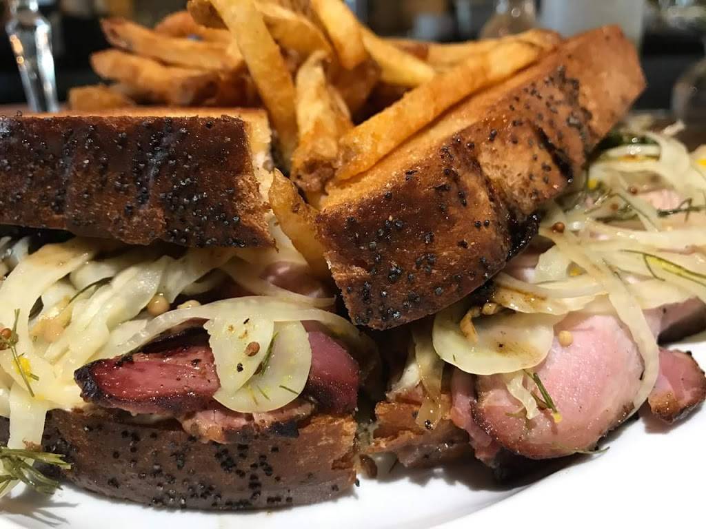 Long Road Distillers | restaurant | 537 Leonard St NW, Grand Rapids, MI 49504, USA | 6162284924 OR +1 616-228-4924