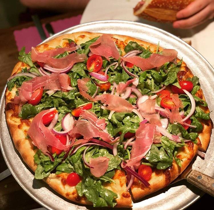 Ninos Pizzeria | restaurant | 1031 Norwich-New London Turnpike, Uncasville, CT 06382, USA | 8608482020 OR +1 860-848-2020