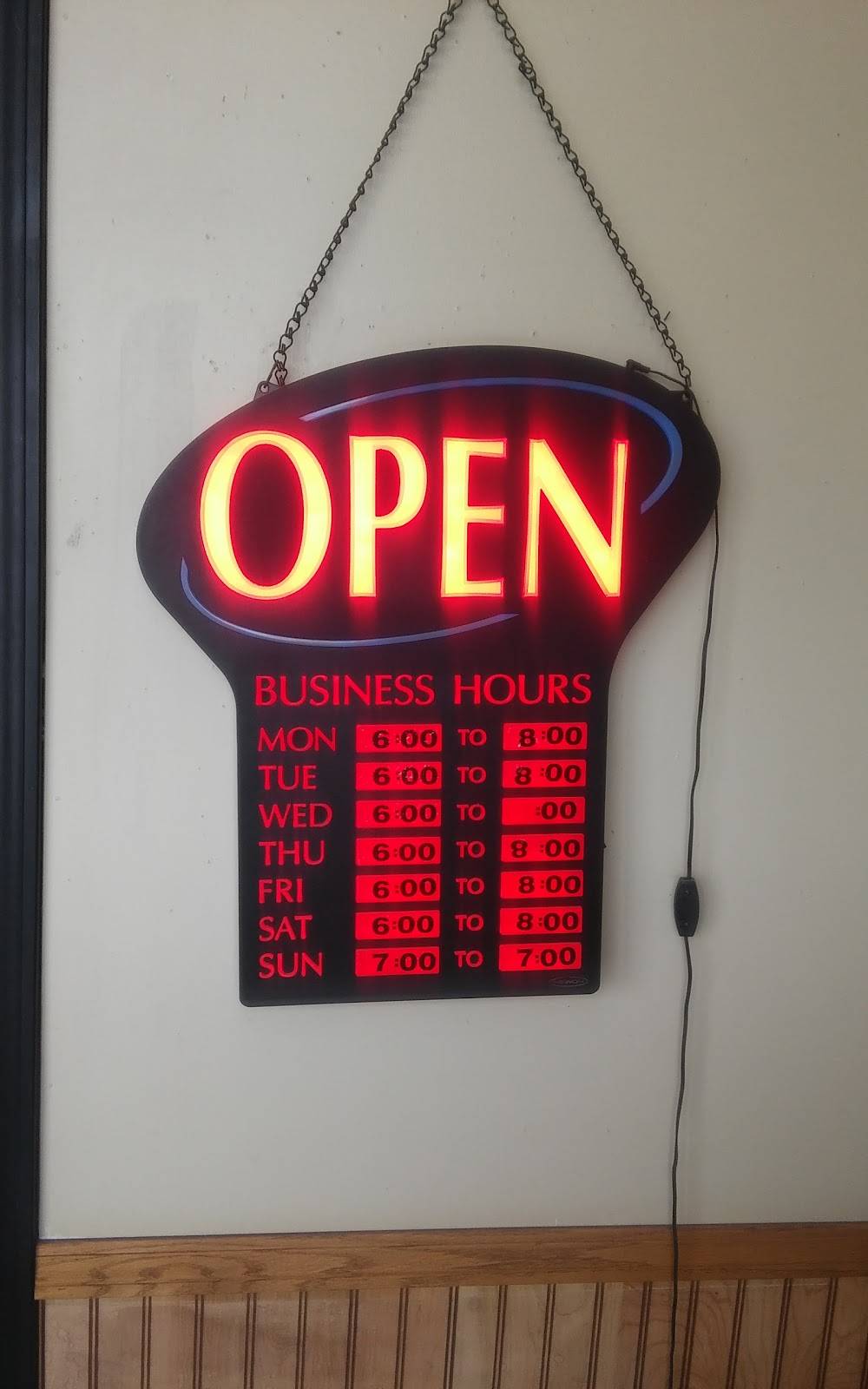 Karys Family Restaurant | restaurant | 1652, 1025 Orchard Dr, Seymour, WI 54165, USA | 9208331120 OR +1 920-833-1120