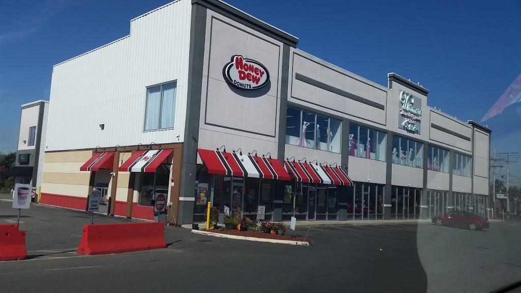 Honey Dew Donuts | bakery | 130 Newbury St, Peabody, MA 01960, USA | 9788265606 OR +1 978-826-5606