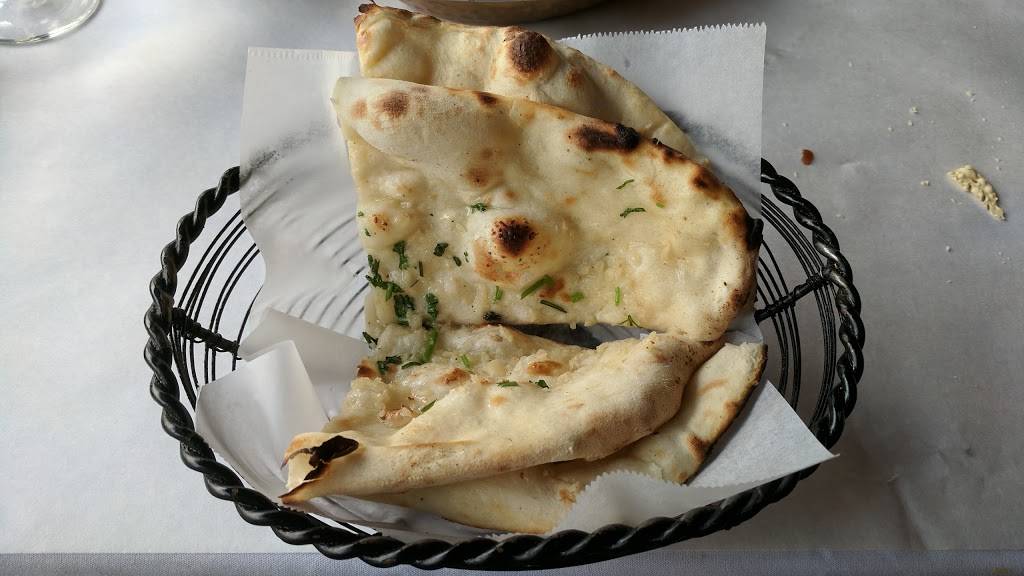 TAVA Fresh Taste of India | restaurant | 7172 Dempster Street, Morton Grove, IL 60053, USA | 8479668282 OR +1 847-966-8282