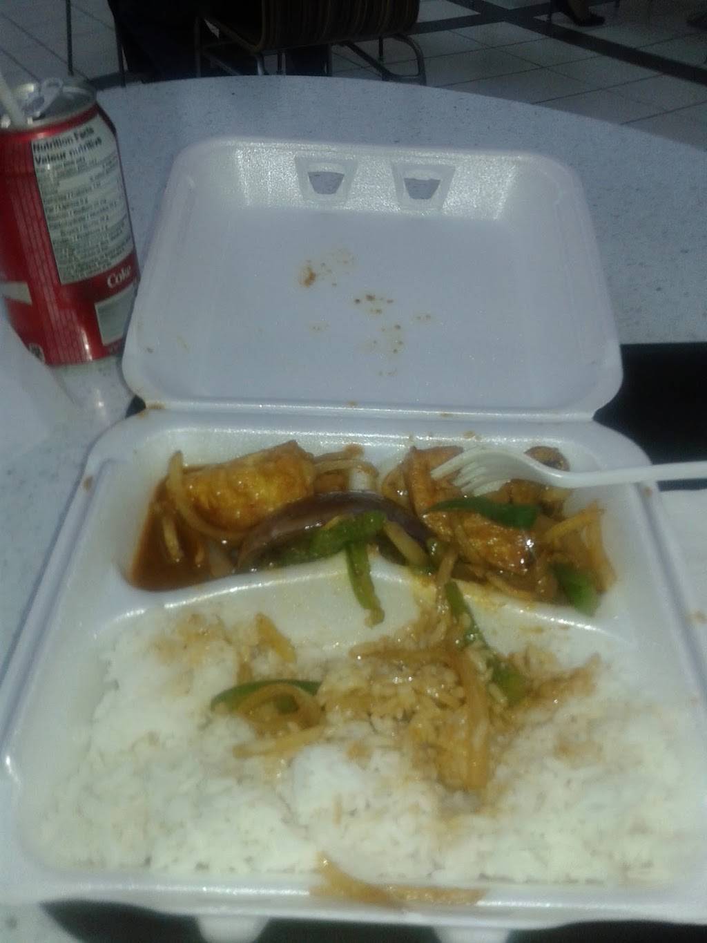 Fusia Asian Restaurant | restaurant | 1 Eglinton Square, Scarborough, ON M1L 2K1, Canada | 6473498878 OR +1 647-349-8878