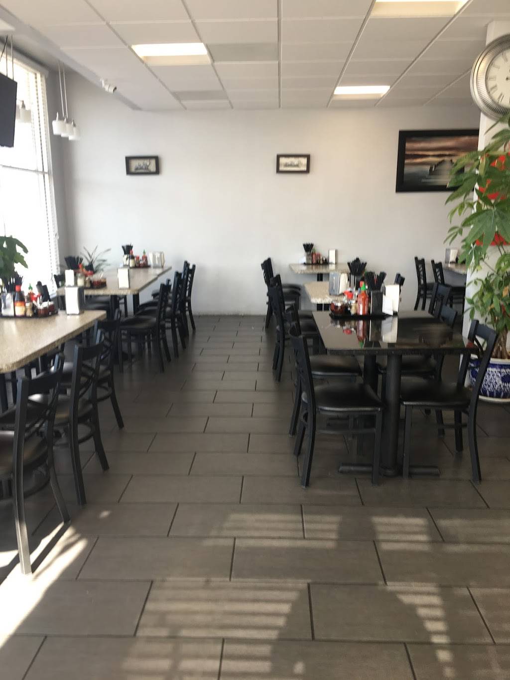 Ly Heng Asian Restaurant | restaurant | 4451 University Ave, San Diego, CA 92105, USA | 6192808688 OR +1 619-280-8688