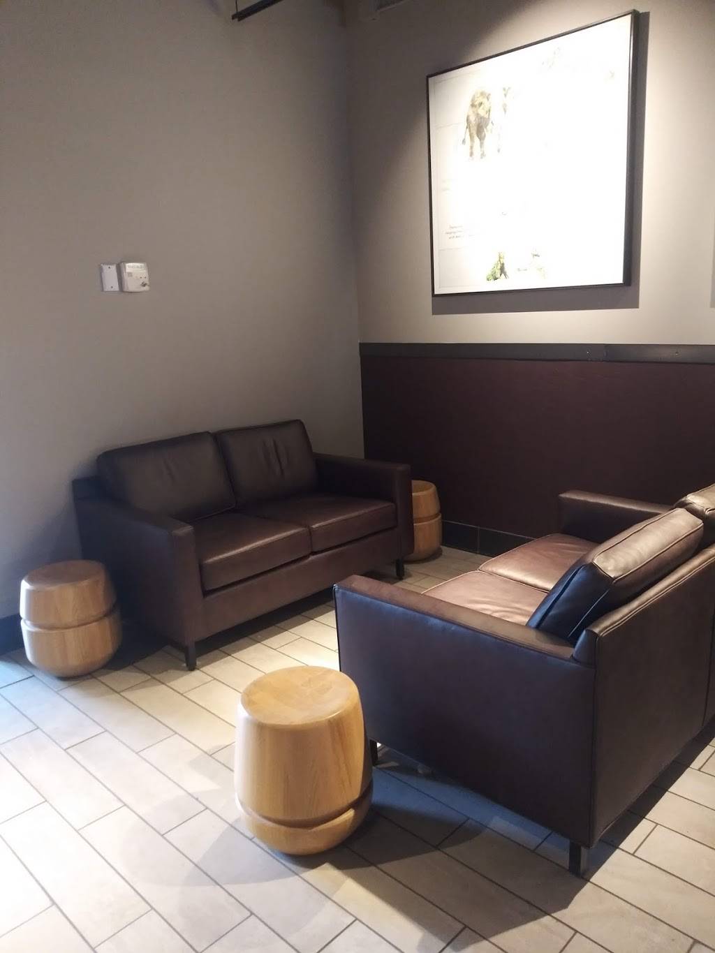 Starbucks | cafe | 399 E Livingston Ave, Columbus, OH 43215, USA | 6142285858 OR +1 614-228-5858