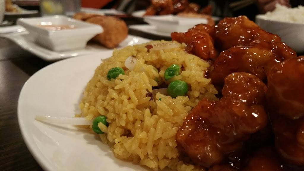 Fushia | restaurant | 44-29 9th St, Long Island City, NY 11101, USA | 7189061906 OR +1 718-906-1906